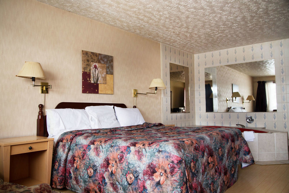 Rockwell Resort Niagarawatervallen Buitenkant foto