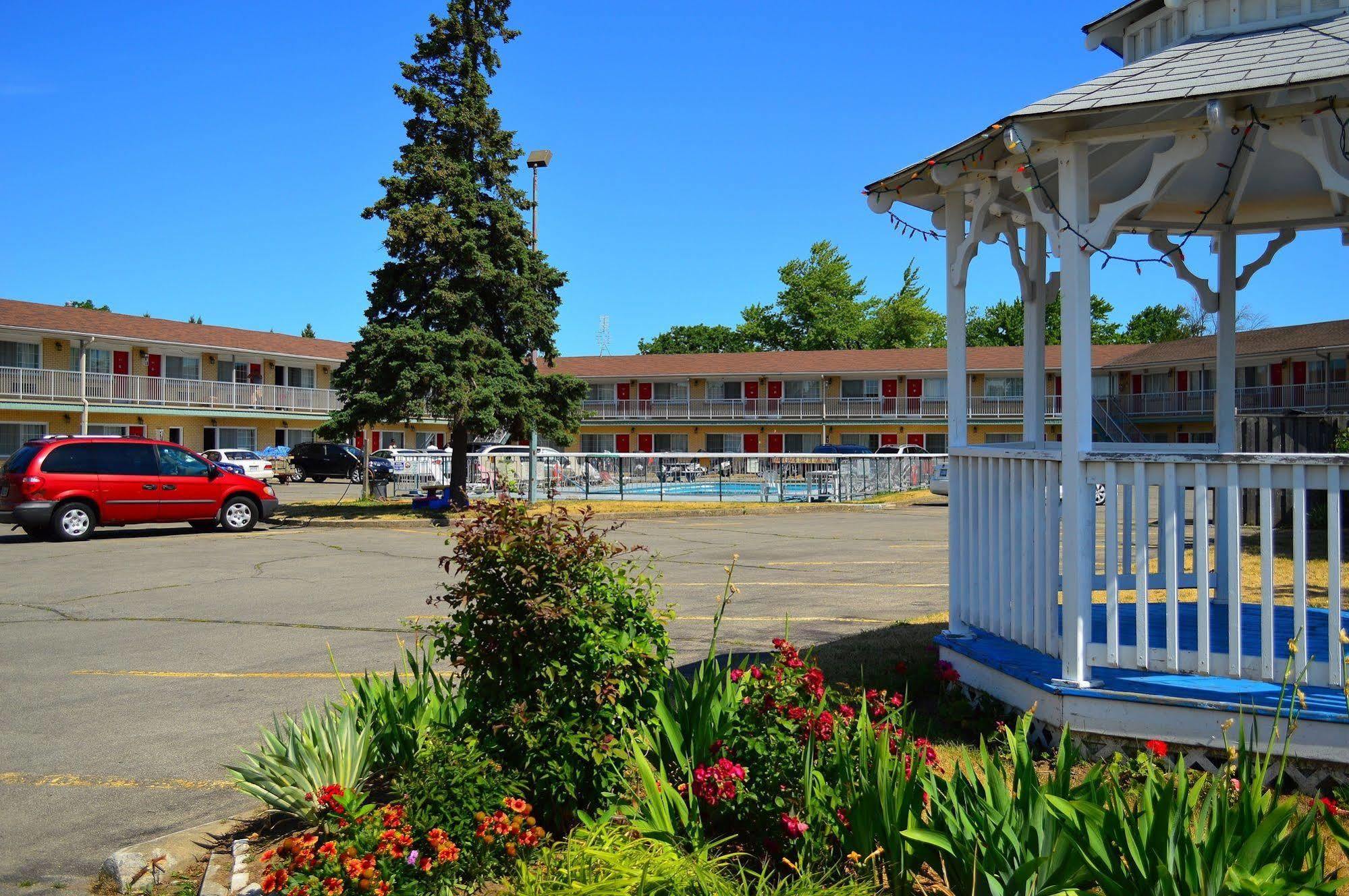 Rockwell Resort Niagarawatervallen Buitenkant foto